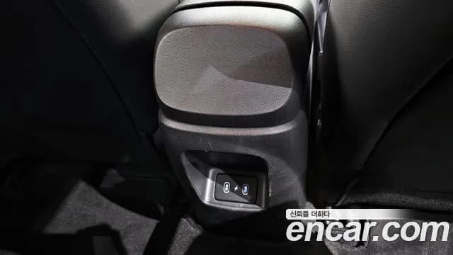 2024 Hyundai The New Avante Hybrid (CN7) Smart Sold VIN KMHLM41JGRU083839 – exterior detail 2024 Hyundai The New Avante Hybrid (CN7) Smart Sold VIN KMHLM41JGRU083839 – exterior detail