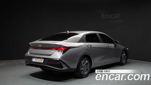2024 Hyundai The New Avante Hybrid (CN7) Smart Sold VIN KMHLM41JGRU095755 – exterior detail 2024 Hyundai The New Avante Hybrid (CN7) Smart Sold VIN KMHLM41JGRU095755 – exterior detail