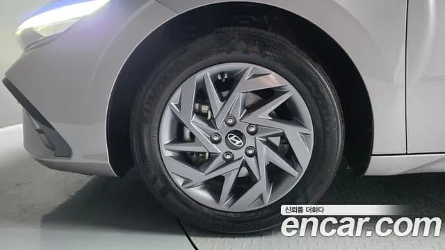 2024 Hyundai The New Avante Hybrid (CN7) Smart Sold VIN KMHLM41JGRU095755 – odometer reading 2024 Hyundai The New Avante Hybrid (CN7) Smart Sold VIN KMHLM41JGRU095755 – odometer reading