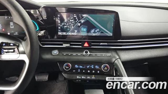 2025 Hyundai The New Avante Hybrid (CN7) Smart Sold VIN KMHLM41JGSU131071 – rear exterior 2025 Hyundai The New Avante Hybrid (CN7) Smart Sold VIN KMHLM41JGSU131071 – rear exterior
