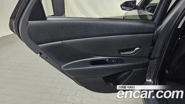 2025 Hyundai The New Avante Hybrid (CN7) Smart Sold VIN KMHLM41JGSU131071 – undercarriage 2025 Hyundai The New Avante Hybrid (CN7) Smart Sold VIN KMHLM41JGSU131071 – undercarriage