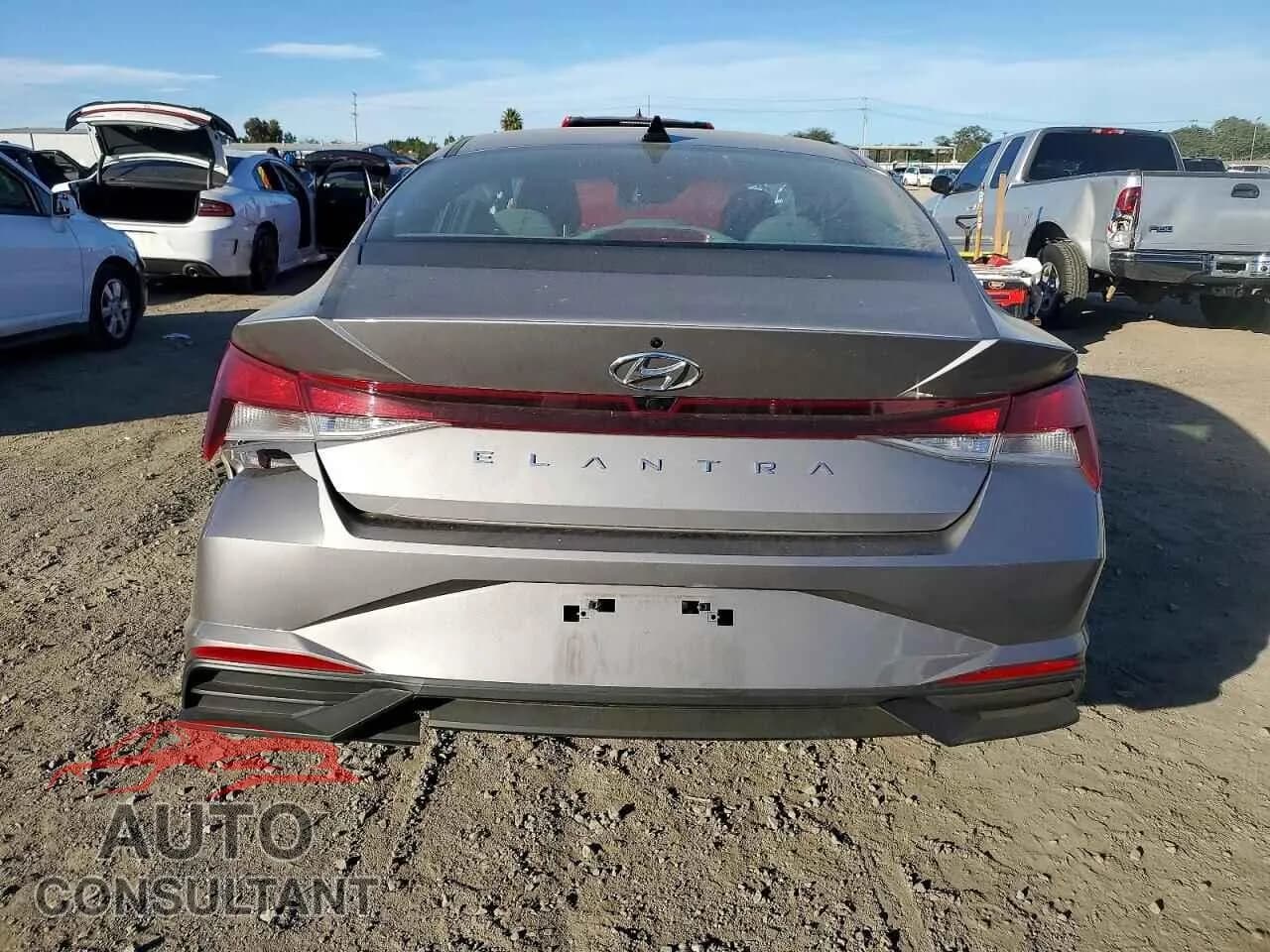 2022 HYUNDAI ELANTRA Damaged VIN KMHLM4AG3NU218918 – engine bay 2022 HYUNDAI ELANTRA Damaged VIN KMHLM4AG3NU218918 – engine bay
