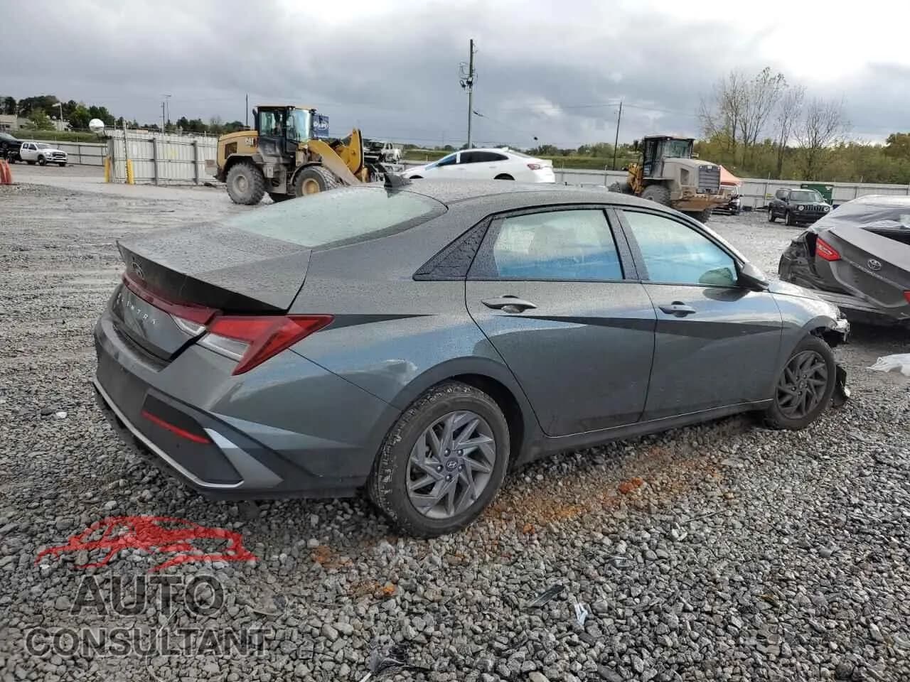 2024 HYUNDAI ELANTRA Damaged VIN KMHLM4DG3RU654962 – side profile 2024 HYUNDAI ELANTRA Damaged VIN KMHLM4DG3RU654962 – side profile