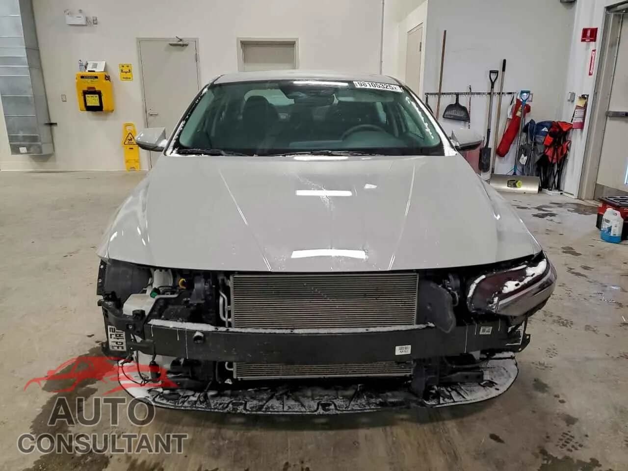 2025 HYUNDAI ELANTRA Damaged VIN KMHLM4DG4SU940311 – interior seats 2025 HYUNDAI ELANTRA Damaged VIN KMHLM4DG4SU940311 – interior seats