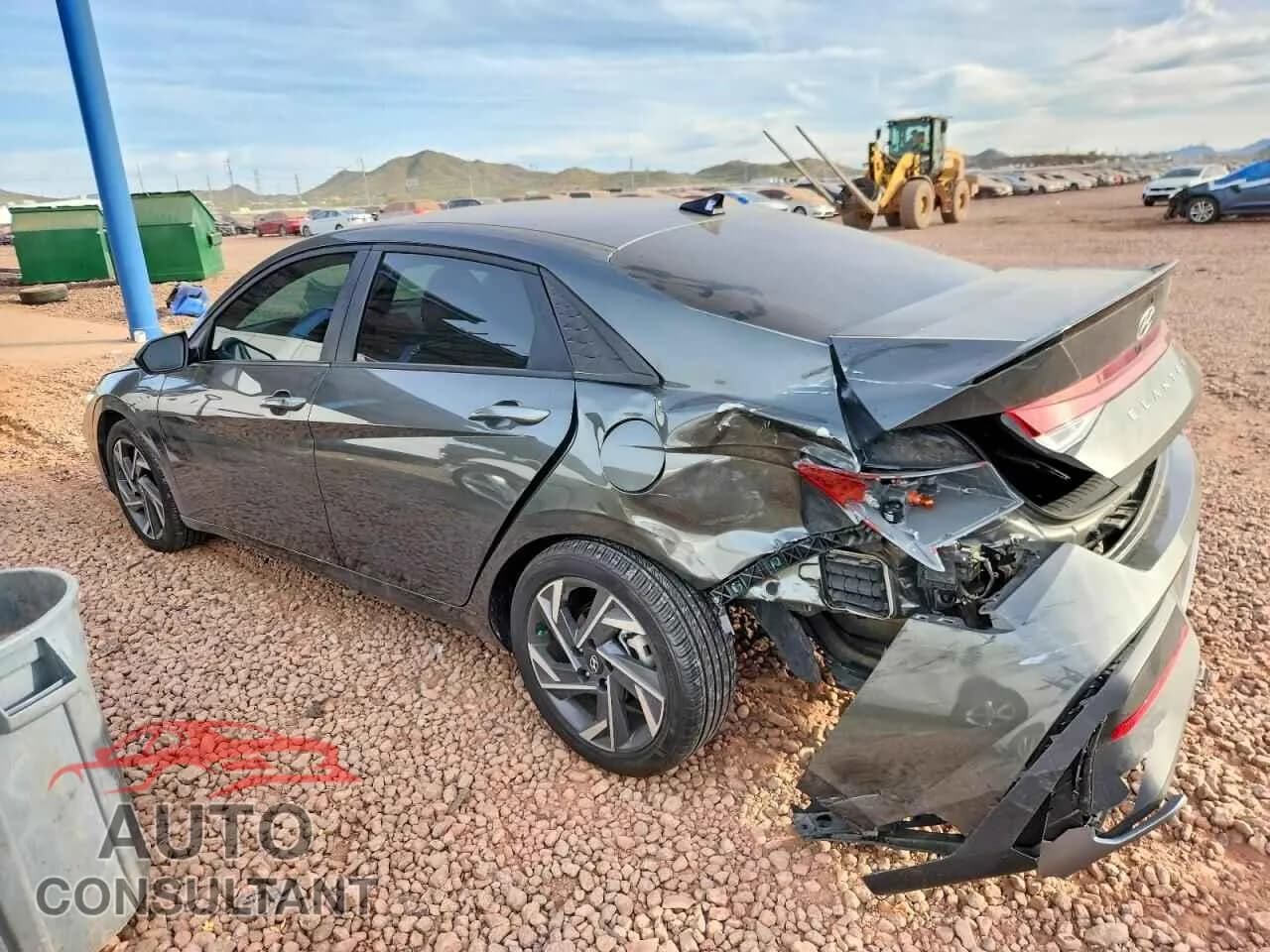 2025 HYUNDAI ELANTRA Damaged VIN KMHLM4DG7SU907867 – rear exterior 2025 HYUNDAI ELANTRA Damaged VIN KMHLM4DG7SU907867 – rear exterior