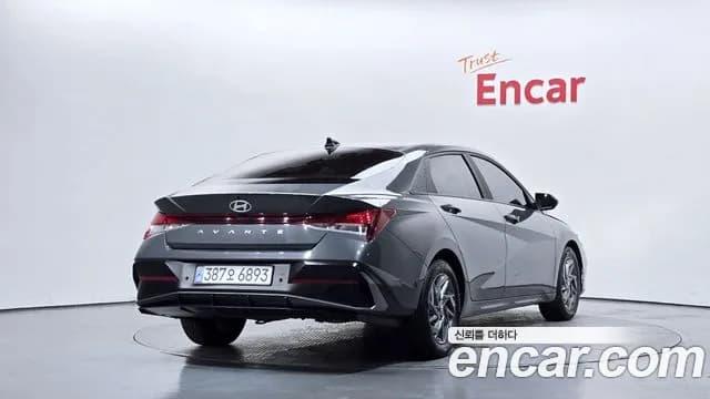 2024 Hyundai The New Avante (CN7) 1.6 Sold VIN KMHLN41EERU566700 – interior seats 2024 Hyundai The New Avante (CN7) 1.6 Sold VIN KMHLN41EERU566700 – interior seats