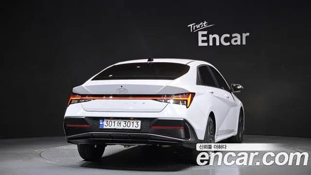 2024 Hyundai The New Avante (CN7) 1.6 Sold VIN KMHLN41EERU581222 – interior seats 2024 Hyundai The New Avante (CN7) 1.6 Sold VIN KMHLN41EERU581222 – interior seats