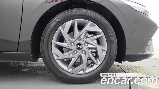 2024 Hyundai The New Avante (CN7) 1.6 Sold VIN KMHLN41EERU635544 – interior seats 2024 Hyundai The New Avante (CN7) 1.6 Sold VIN KMHLN41EERU635544 – interior seats