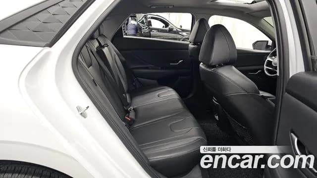 2024 Hyundai The New Avante (CN7) 1.6 Sold VIN KMHLN41EERU646206 – side profile 2024 Hyundai The New Avante (CN7) 1.6 Sold VIN KMHLN41EERU646206 – side profile
