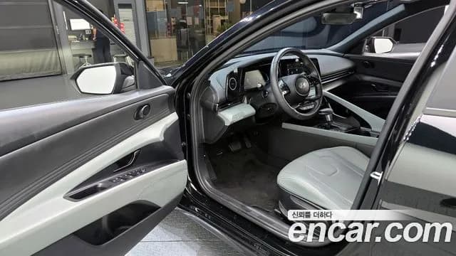 2024 Hyundai The New Avante (CN7) 1.6 Sold VIN KMHLN41EERU650345 – front exterior 2024 Hyundai The New Avante (CN7) 1.6 Sold VIN KMHLN41EERU650345 – front exterior