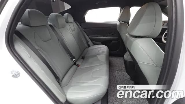 2024 Hyundai The New Avante (CN7) 1.6 Sold VIN KMHLN41EERU654527 – exterior detail 2024 Hyundai The New Avante (CN7) 1.6 Sold VIN KMHLN41EERU654527 – exterior detail
