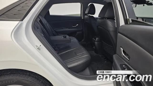 2024 Hyundai The New Avante (CN7) 1.6 Sold VIN KMHLN41EERU697401 – side profile 2024 Hyundai The New Avante (CN7) 1.6 Sold VIN KMHLN41EERU697401 – side profile