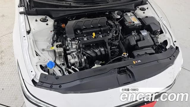2024 Hyundai The New Avante (CN7) 1.6 Sold VIN KMHLN41EERU697401 – exterior detail 2024 Hyundai The New Avante (CN7) 1.6 Sold VIN KMHLN41EERU697401 – exterior detail