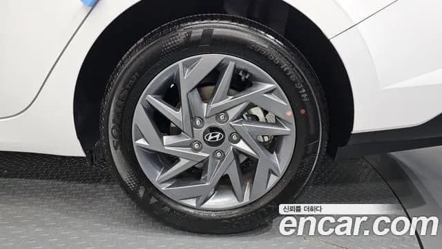 2025 Hyundai The New Avante (CN7) 1.6 Sold VIN KMHLN41EESU000213 – dashboard 2025 Hyundai The New Avante (CN7) 1.6 Sold VIN KMHLN41EESU000213 – dashboard