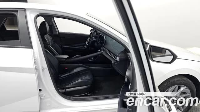 2025 Hyundai The New Avante (CN7) 1.6 Sold VIN KMHLN41EESU915341 – side profile 2025 Hyundai The New Avante (CN7) 1.6 Sold VIN KMHLN41EESU915341 – side profile