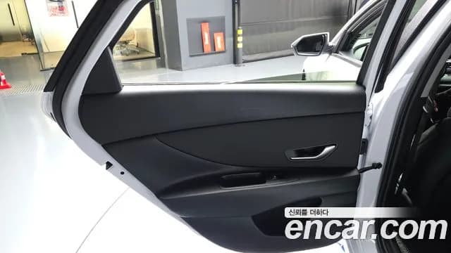 2025 Hyundai The New Avante (CN7) 1.6 Sold VIN KMHLN41EESU946721 – photo 19 2025 Hyundai The New Avante (CN7) 1.6 Sold VIN KMHLN41EESU946721 – photo 19