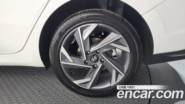 2026 Hyundai The New Avante (CN7) 1.6 Sold VIN KMHLN41EETU031598 – photo 14 2026 Hyundai The New Avante (CN7) 1.6 Sold VIN KMHLN41EETU031598 – photo 14