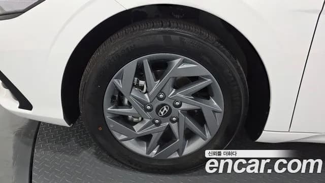 2026 Hyundai The New Avante (CN7) 1.6 Sold VIN KMHLN41EETU034208 – rear exterior 2026 Hyundai The New Avante (CN7) 1.6 Sold VIN KMHLN41EETU034208 – rear exterior