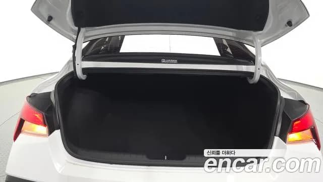 2026 Hyundai The New Avante (CN7) 1.6 Sold VIN KMHLN41EETU034208 – photo 14 2026 Hyundai The New Avante (CN7) 1.6 Sold VIN KMHLN41EETU034208 – photo 14