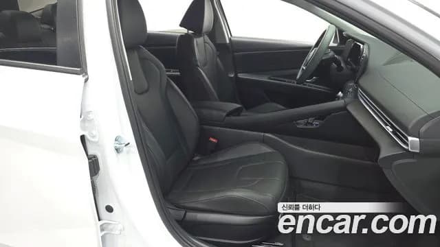 2026 Hyundai The New Avante (CN7) 1.6 Sold VIN KMHLN41EETU034208 – photo 17 2026 Hyundai The New Avante (CN7) 1.6 Sold VIN KMHLN41EETU034208 – photo 17