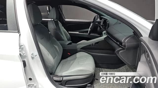 2026 Hyundai The New Avante (CN7) 1.6 Sold VIN KMHLN41EETU149950 – rear exterior 2026 Hyundai The New Avante (CN7) 1.6 Sold VIN KMHLN41EETU149950 – rear exterior