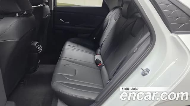 2026 Hyundai The New Avante (CN7) 1.6 Sold VIN KMHLN41EETU177514 – trunk area 2026 Hyundai The New Avante (CN7) 1.6 Sold VIN KMHLN41EETU177514 – trunk area