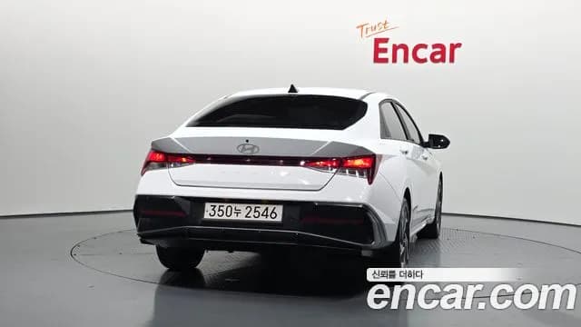 2024 Hyundai The New Avante Hybrid (CN7) Modern Sold VIN KMHLN41JGRU100259 – interior seats 2024 Hyundai The New Avante Hybrid (CN7) Modern Sold VIN KMHLN41JGRU100259 – interior seats