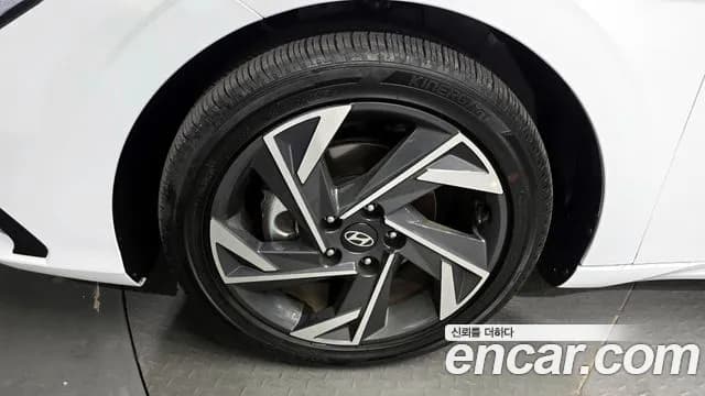 2025 Hyundai The New Avante Hybrid (CN7) Modern Sold VIN KMHLN41JGSU156268 – odometer reading 2025 Hyundai The New Avante Hybrid (CN7) Modern Sold VIN KMHLN41JGSU156268 – odometer reading