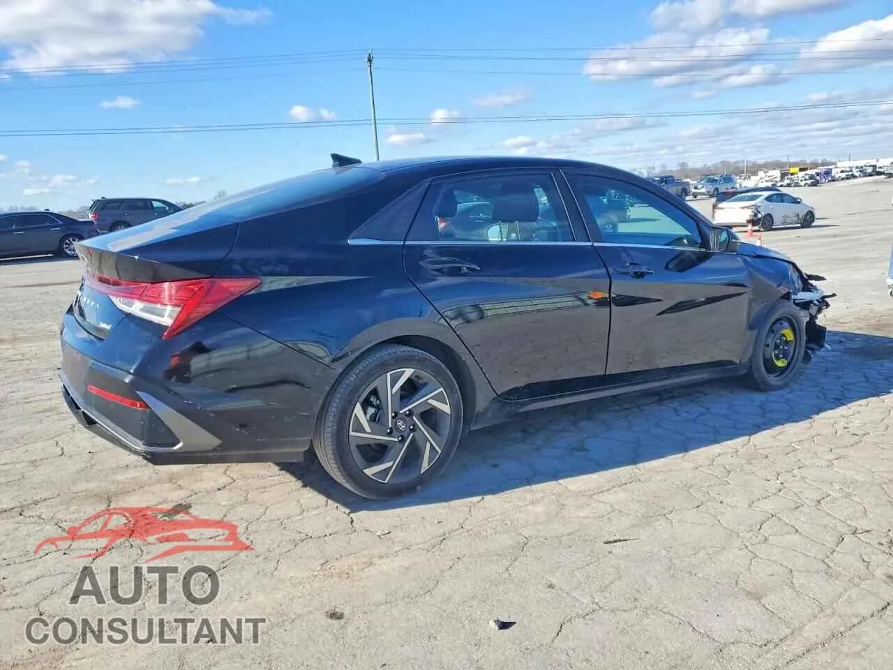 2024 HYUNDAI ELANTRA Damaged VIN KMHLP4DG7RU662778 – side profile 2024 HYUNDAI ELANTRA Damaged VIN KMHLP4DG7RU662778 – side profile