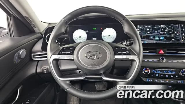 2021 Hyundai Avante (CN7) 1.6 Sold VIN KMHLR41EEMU020949 – dashboard 2021 Hyundai Avante (CN7) 1.6 Sold VIN KMHLR41EEMU020949 – dashboard