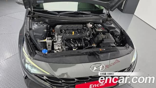 2021 Hyundai Avante (CN7) 1.6 Sold VIN KMHLR41EEMU026447 – trunk area 2021 Hyundai Avante (CN7) 1.6 Sold VIN KMHLR41EEMU026447 – trunk area