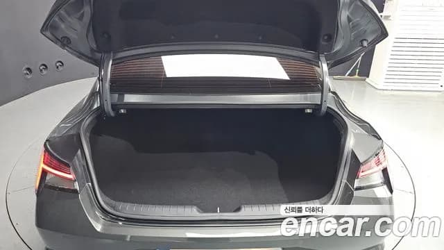 2021 Hyundai Avante (CN7) 1.6 Sold VIN KMHLR41EEMU060646 – interior seats 2021 Hyundai Avante (CN7) 1.6 Sold VIN KMHLR41EEMU060646 – interior seats
