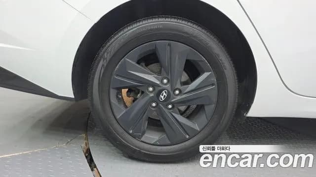 2021 Hyundai Avante (CN7) 1.6 Sold VIN KMHLR41EEMU062120 – undercarriage 2021 Hyundai Avante (CN7) 1.6 Sold VIN KMHLR41EEMU062120 – undercarriage