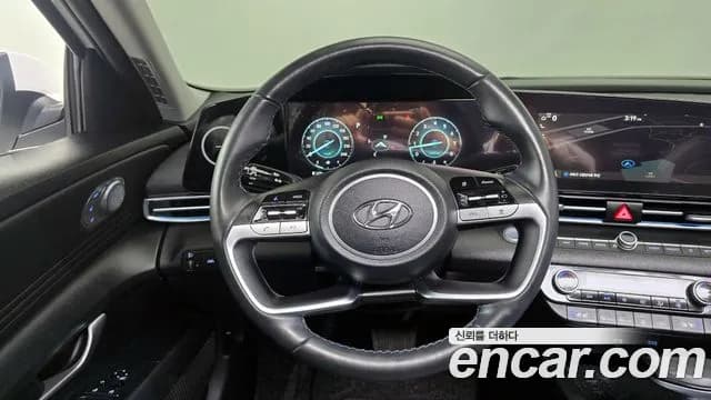 2021 Hyundai Avante (CN7) 1.6 Sold VIN KMHLR41EEMU069535 – rear exterior 2021 Hyundai Avante (CN7) 1.6 Sold VIN KMHLR41EEMU069535 – rear exterior