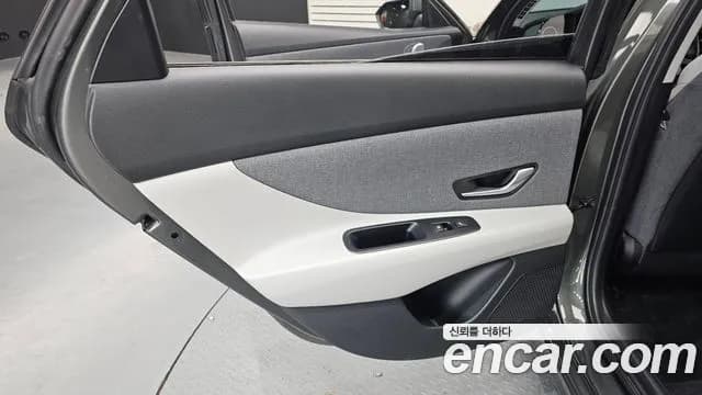 2021 Hyundai Avante (CN7) 1.6 Sold VIN KMHLR41EEMU094244 – interior seats 2021 Hyundai Avante (CN7) 1.6 Sold VIN KMHLR41EEMU094244 – interior seats