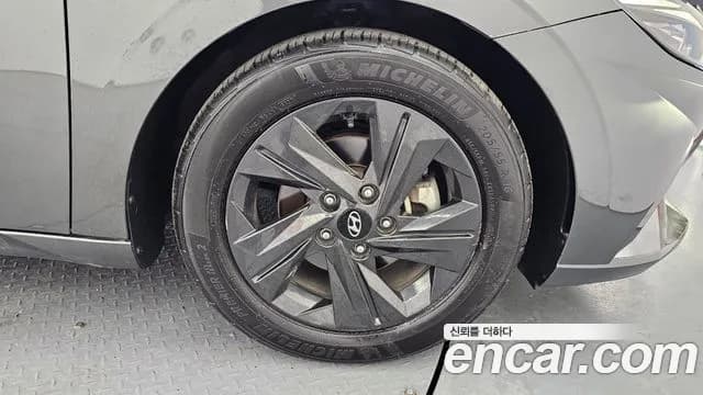 2021 Hyundai Avante (CN7) 1.6 Sold VIN KMHLR41EEMU094244 – undercarriage 2021 Hyundai Avante (CN7) 1.6 Sold VIN KMHLR41EEMU094244 – undercarriage