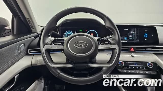 2021 Hyundai Avante (CN7) 1.6 Sold VIN KMHLR41EEMU097717 – exterior detail 2021 Hyundai Avante (CN7) 1.6 Sold VIN KMHLR41EEMU097717 – exterior detail