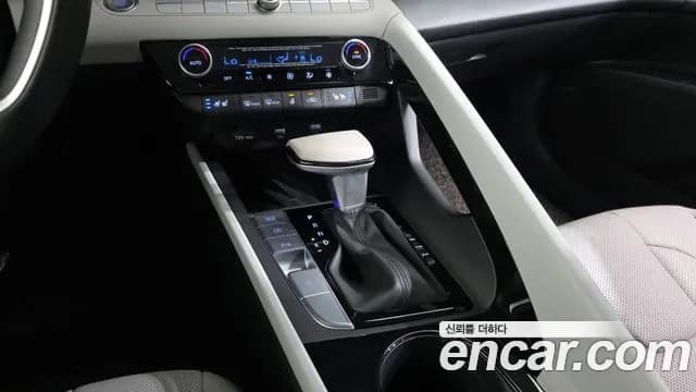 2021 Hyundai Avante (CN7) 1.6 Sold VIN KMHLR41EEMU108618 – undercarriage 2021 Hyundai Avante (CN7) 1.6 Sold VIN KMHLR41EEMU108618 – undercarriage