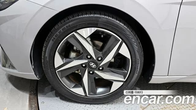 2021 Hyundai Avante (CN7) 1.6 Sold VIN KMHLR41EEMU117688 – undercarriage 2021 Hyundai Avante (CN7) 1.6 Sold VIN KMHLR41EEMU117688 – undercarriage