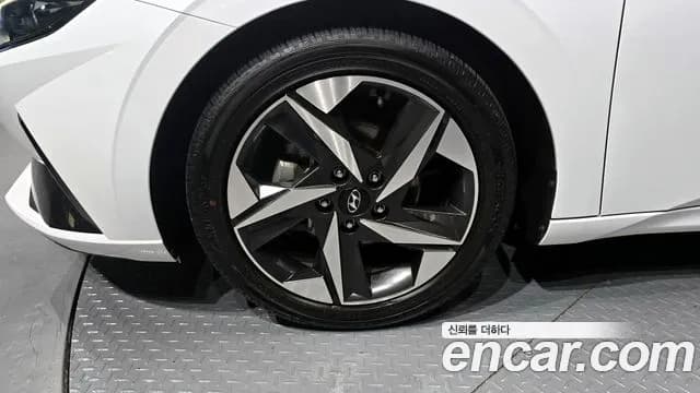 2021 Hyundai Avante (CN7) 1.6 Sold VIN KMHLR41EEMU142063 – undercarriage 2021 Hyundai Avante (CN7) 1.6 Sold VIN KMHLR41EEMU142063 – undercarriage
