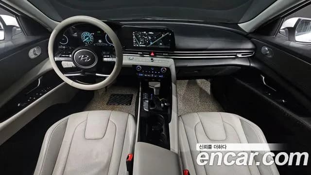 2021 Hyundai Avante (CN7) 1.6 Sold VIN KMHLR41EEMU173141 – front exterior 2021 Hyundai Avante (CN7) 1.6 Sold VIN KMHLR41EEMU173141 – front exterior