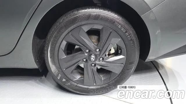 2021 Hyundai Avante (CN7) 1.6 Sold VIN KMHLR41EEMU233255 – trunk area 2021 Hyundai Avante (CN7) 1.6 Sold VIN KMHLR41EEMU233255 – trunk area