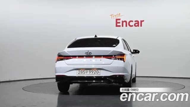 2021 Hyundai Avante (CN7) 1.6 Sold VIN KMHLR41EEMU242414 – interior seats 2021 Hyundai Avante (CN7) 1.6 Sold VIN KMHLR41EEMU242414 – interior seats