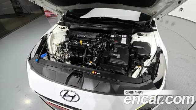 2021 Hyundai Avante (CN7) 1.6 Sold VIN KMHLR41EEMU242414 – exterior detail 2021 Hyundai Avante (CN7) 1.6 Sold VIN KMHLR41EEMU242414 – exterior detail