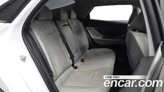 2021 Hyundai Avante (CN7) 1.6 Sold VIN KMHLR41EEMU251688 – interior seats 2021 Hyundai Avante (CN7) 1.6 Sold VIN KMHLR41EEMU251688 – interior seats
