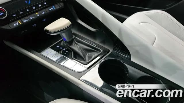 2022 Hyundai Avante (CN7) 1.6 Sold VIN KMHLR41EENU253961 – rear exterior 2022 Hyundai Avante (CN7) 1.6 Sold VIN KMHLR41EENU253961 – rear exterior