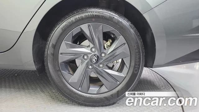 2022 Hyundai Avante (CN7) 1.6 Sold VIN KMHLR41EENU259992 – front exterior 2022 Hyundai Avante (CN7) 1.6 Sold VIN KMHLR41EENU259992 – front exterior
