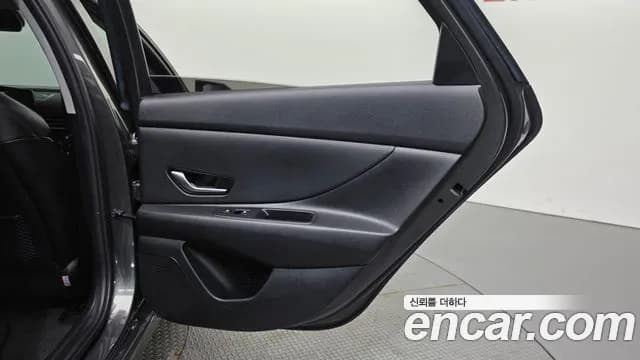 2022 Hyundai Avante (CN7) 1.6 Sold VIN KMHLR41EENU259992 – rear exterior 2022 Hyundai Avante (CN7) 1.6 Sold VIN KMHLR41EENU259992 – rear exterior