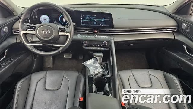 2022 Hyundai Avante (CN7) 1.6 Sold VIN KMHLR41EENU330675 – interior seats 2022 Hyundai Avante (CN7) 1.6 Sold VIN KMHLR41EENU330675 – interior seats