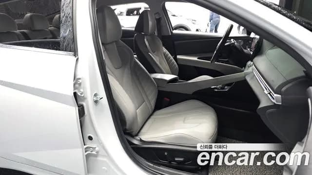 2023 Hyundai Avante (CN7) 1.6 Sold VIN KMHLR41EEPU353103 – exterior detail 2023 Hyundai Avante (CN7) 1.6 Sold VIN KMHLR41EEPU353103 – exterior detail